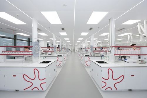 水羊股份閃耀2024 CIE美妝盛會 以科技咨詢服務開啟美妝新視界